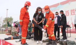 百姓大爆料消防员视频,百姓大爆料视频见证无畏精神