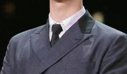 圈内爆料李现刘亦菲恋爱,李现刘亦菲恋情曝光，甜蜜互动引粉丝热议