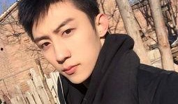 圈里圈外娱乐爆料黄景瑜,从“圈外”到“圈内”，他的演艺之路